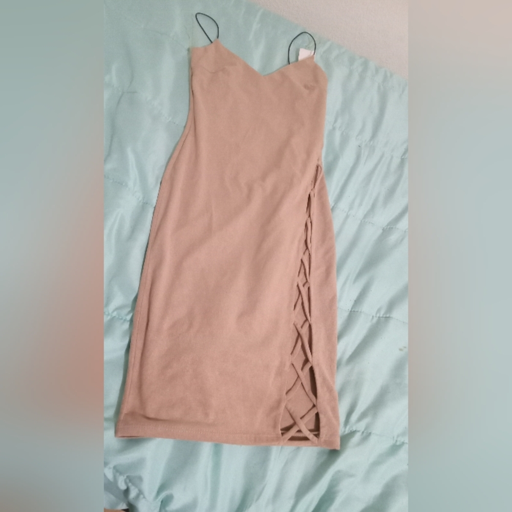 Charlotte Russe Nude crisscross Dress🍂 - Picture 2 of 3